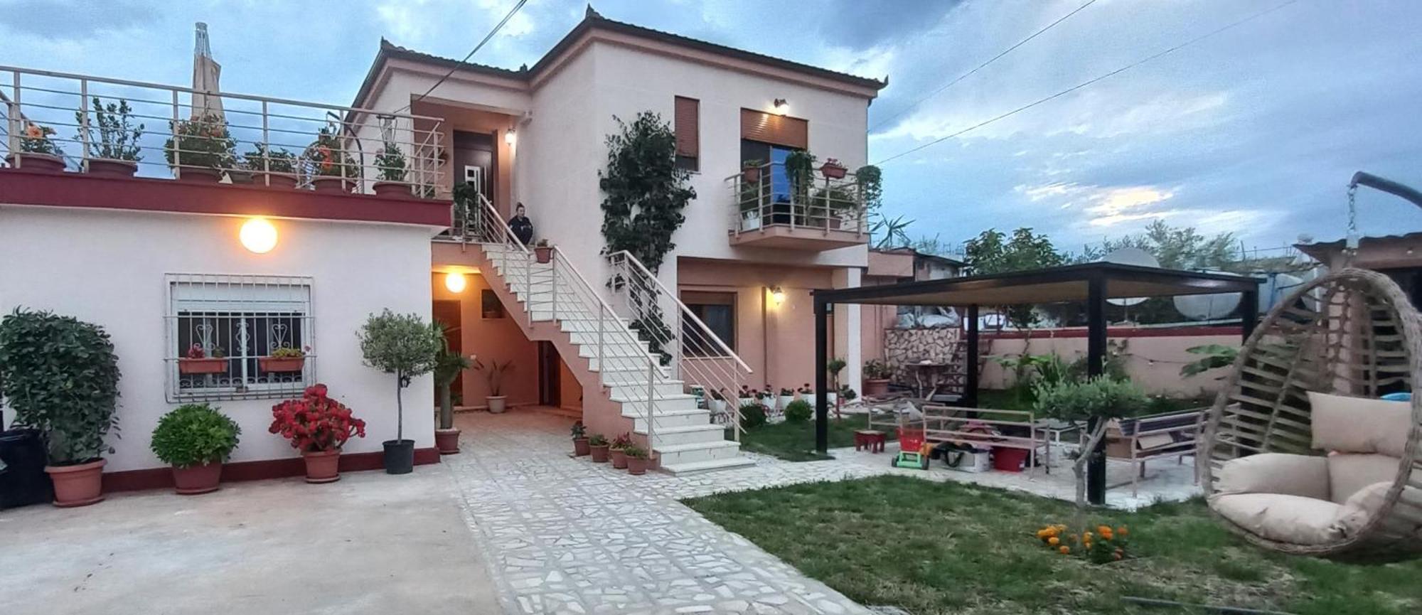 Vila Noar Vlorë エクステリア 写真