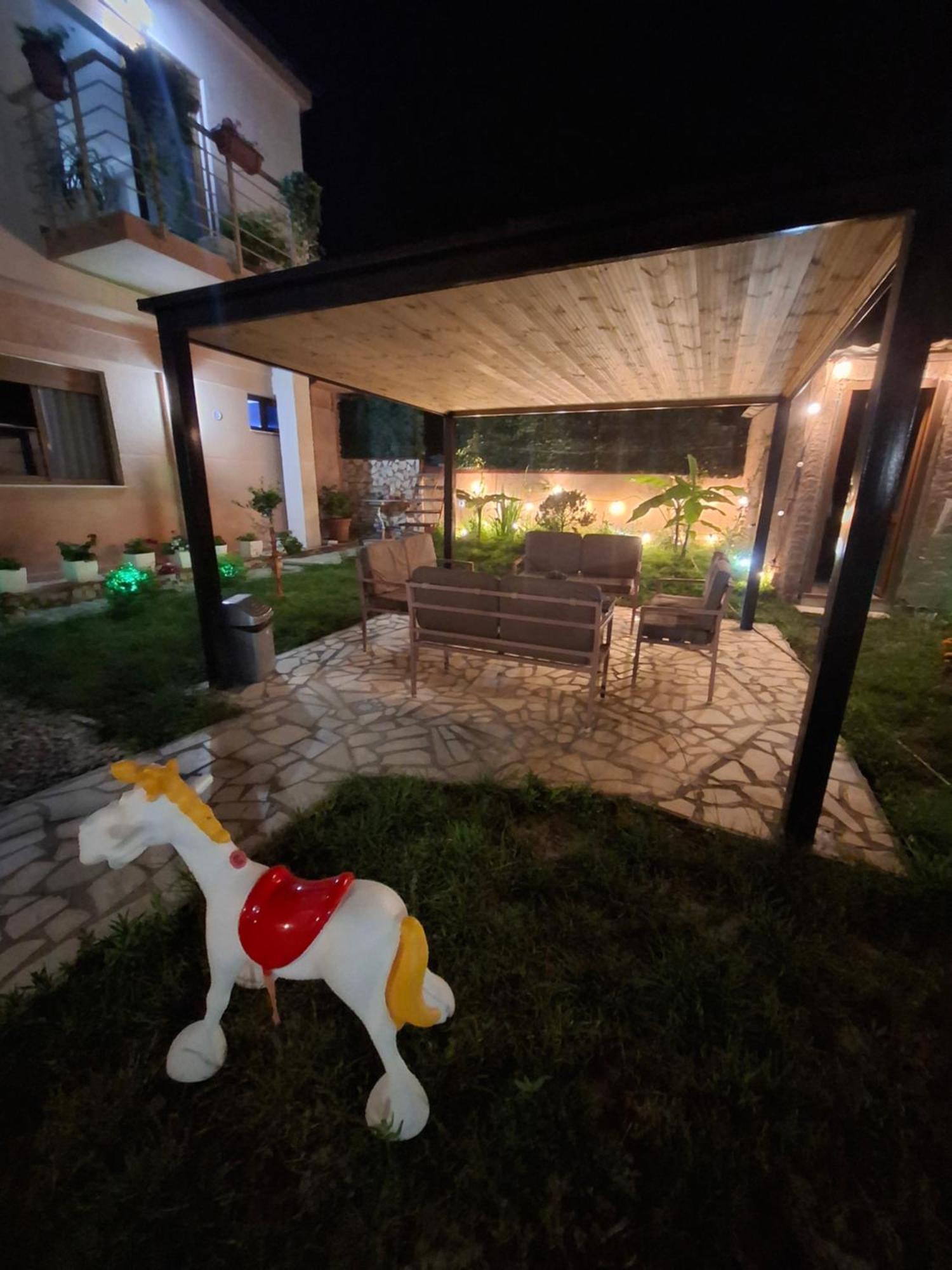 Vila Noar Vlorë エクステリア 写真