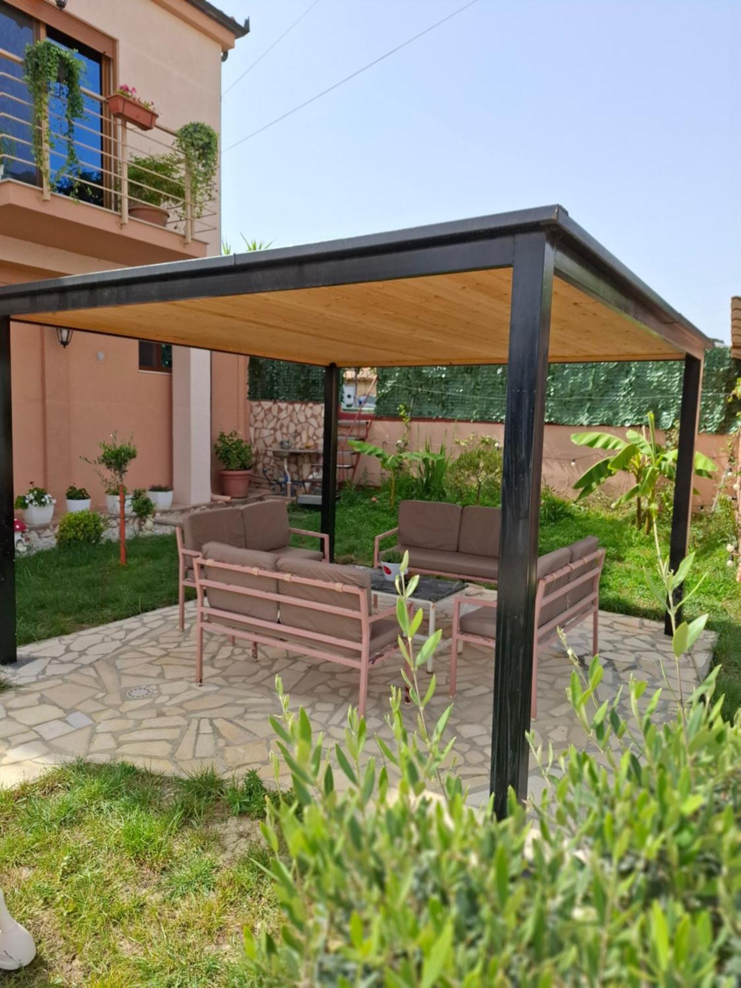 Vila Noar Vlorë エクステリア 写真